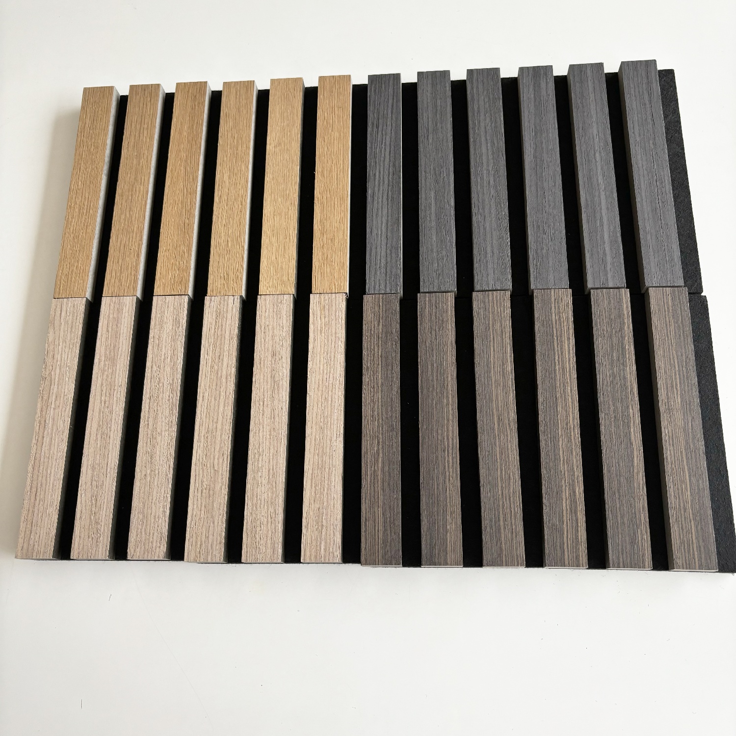 木質裝飾格栅牆闆